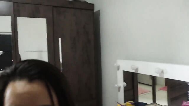 Jeh Couto, a Brazilian youtuber, fucked a whore in her house