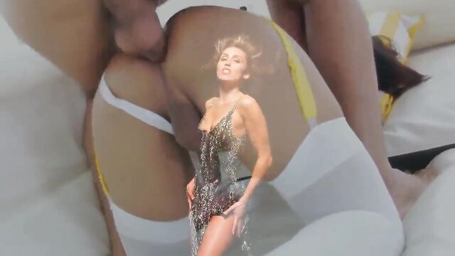 Miley Cyrus "Dooo It" Music Video PMV