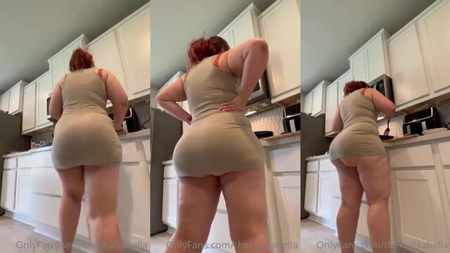 A huge black cock for the big white ass of a hot MILF
