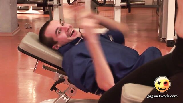 Olgapavlenko’s big boobs pop out while she works out in the gym