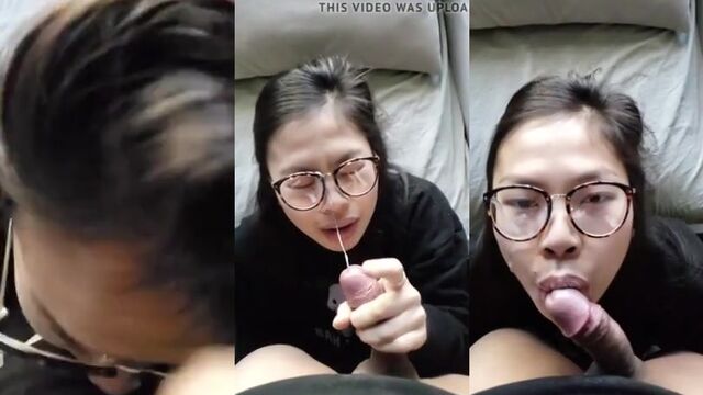 Viral leak of a hot Asian girl's sex tape online