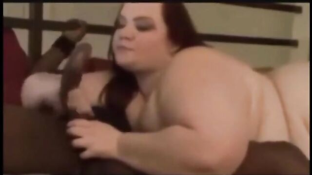 Busty BBW MILF gets her pussy full of BBC creampie