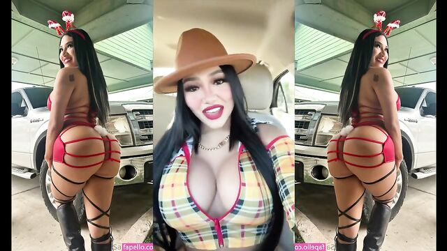 Bimbo Goon Gets a Mouthful of Cock in Splitscreen PMV