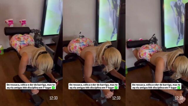 TikTok slut PiercedNoodle shows off her body in a steamy display