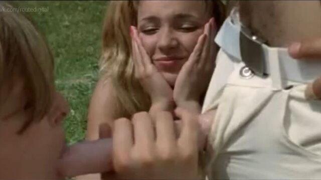Pia Hierzegger, Sophia Laggner, Iva Lukic Nude - Nacktschnecken (Slugs, 2004) Watch Online