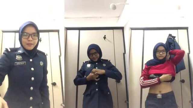 A Malay girl is having sex with her lecturer in secret