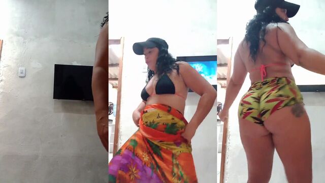 Dinha shows her big ass in a gostosa coroa