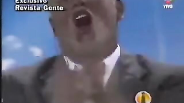 Playboy Argentina Nicole Neumann rubia modelo shows her big tits and shakes them