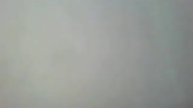 A Chilena girl shows her body and performs a private show on Skype and Cam4