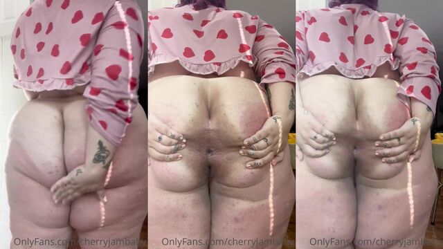 Thick SSBBW gets her asshole gapped by a massive cock in intense anal action