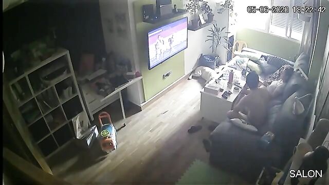 The ninfomana is ready to get fucked by the camera