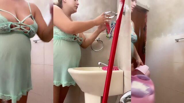 A sexy pregnant woman named Diana Parraga shows off her big areolas on Facebook