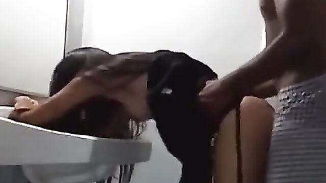 A friend exposed his girlfriend's ass in a steamy homemade scene