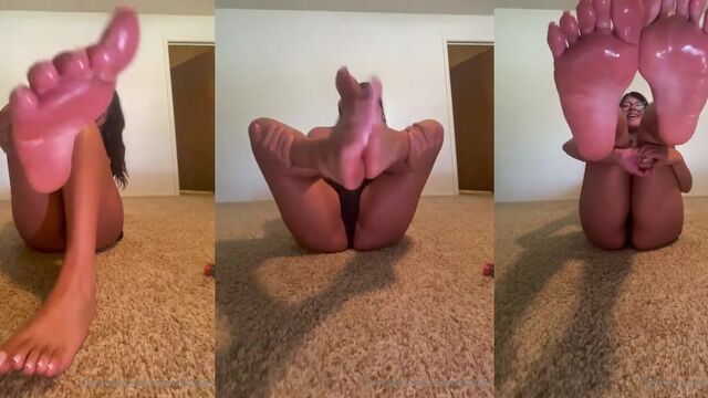A gorgeous college girl massages her tired mommy’s amazing feet