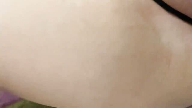 Beautiful Vietnamese babe gets her pussy railed by a big dick