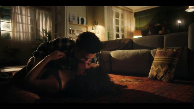 Bruna Marquezine gets naked in a steamy TV series scene