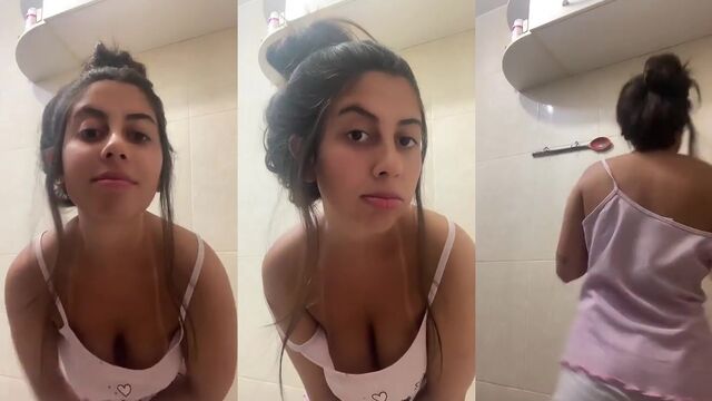 Morena influencer Alice Gomes shows her slip on Instagram