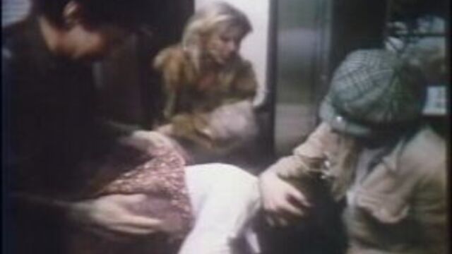 000.023 - Изнасилование в поезде (сцена из фильма Finona_on_Fire_1978)