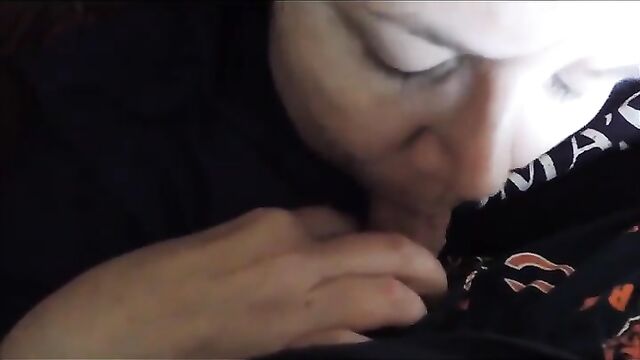 A homeless crackhead gets his throat fucked by BBC in this hot vid