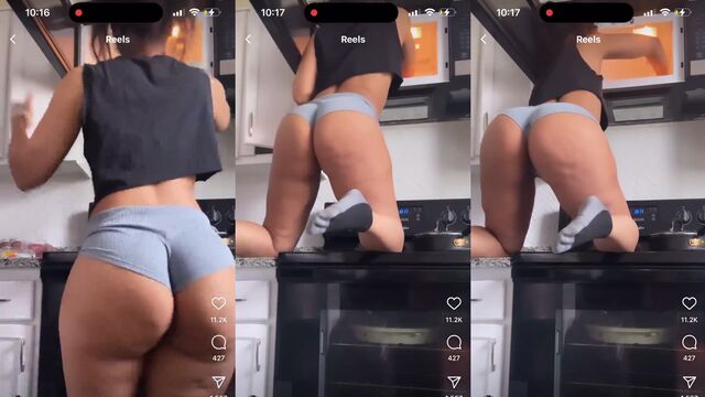 Twerk: PHAT ASS claps - the best ass clapping action!