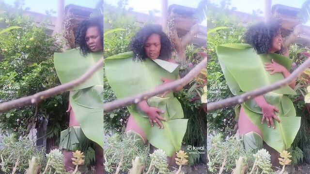 Branquinha do Rabão has a great time with her partner