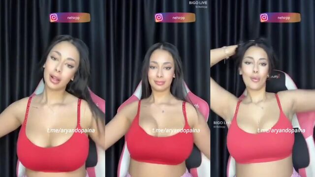 Super Live Action with hot Twerking Dance