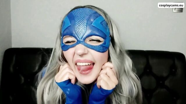 The girl in the suit of Captain Marvel makes a blowjob and has sex