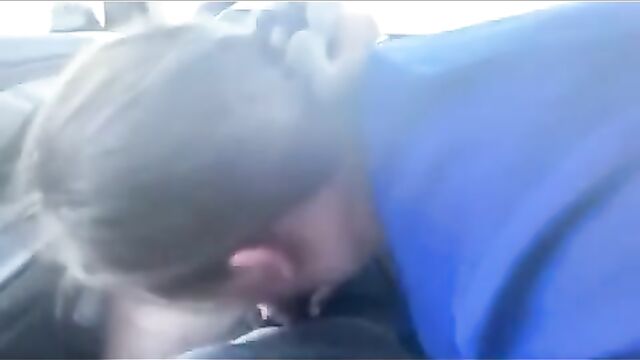 I gave a guy a blowjob on the public street and got a cum shot