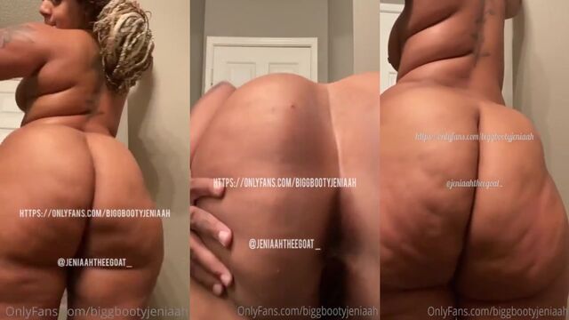 Thick ebony ass clapping and twerking with bubble butt motion