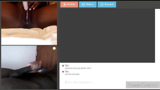 Ebony webcam solo with a juicy and round ass
