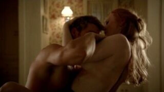 Голая Дебора Энн Уолл / Naked Deborah Ann Woll