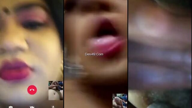 Fatty Indian Bhabhi gets her boobs licked during a randi videocall