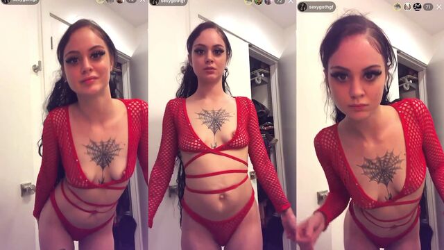 A hot Latina girl with big tits and ass claps for the camera