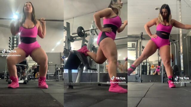 Rafaela Melo shows her big ass in the gym