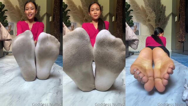 The amazing pose of the sexy petite goddess with wrinkled soles