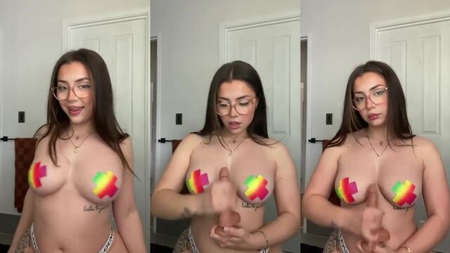 Lilith Cavaliere gets messy with a dildo in this steamy OF leak