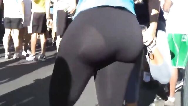 A girl was caught in public while showing off her body to a hidden camera