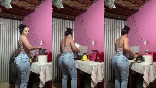 A gozada na boca da rabuda gostosa é algo incrível