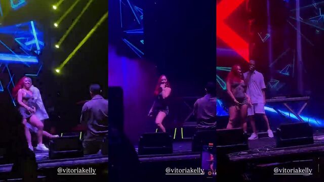 Cavalona gostosa Vitoria Kelly mostrando sua bunda incendiada