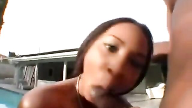Roxy Reynolds bounces on a big dick with her famous ass