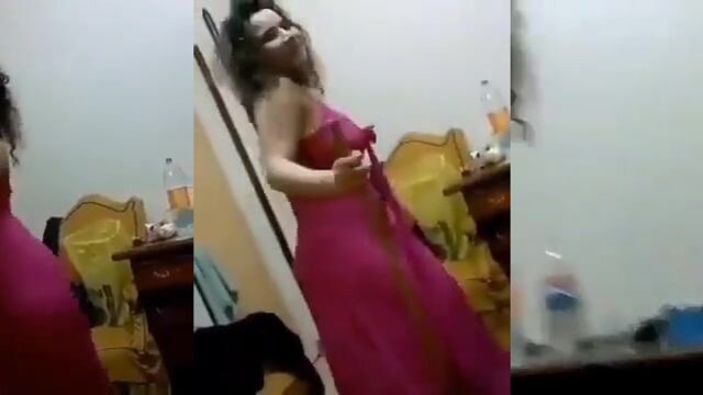 Sexy bellydancing striptease with a veiled Arabic goddess and an amazing thick ass