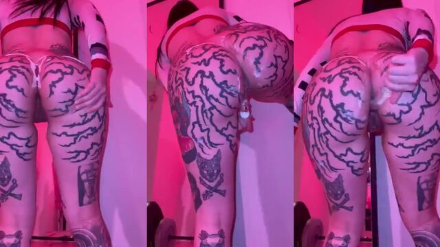 A blowjob with the hottest Latina chick, a real treat for all!