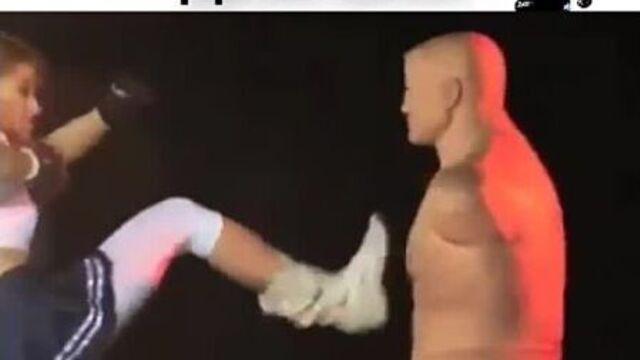 Боевые девушки