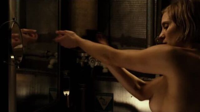 Katee Sackhoff Nude - Riddick (2013) HD 1080p Web-Dl Watch Online / Кэти Сакхофф - Риддик