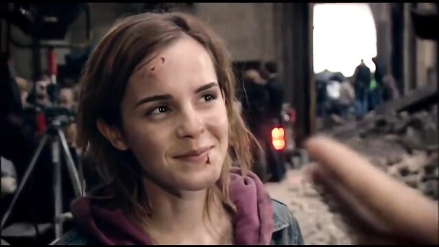 A gorgeous tribute to Emma Watson as Hermione Granger, perfect face to fap to