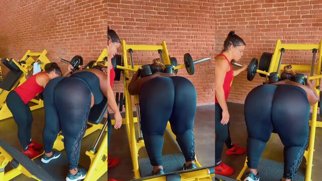 Fat belly Jojo Todynho enjoys intense ebony action