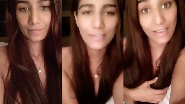 Poonam Pandey gets her juicy ass pounded on a web camera