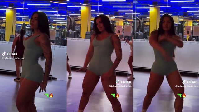 Brazilian fitness influencer shows her amazing ass in spandex while riding a horse