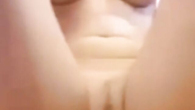 Shaved teen with natural tits squirts and reaches orgasm during Omegle chat