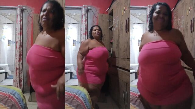 Fat granny gets her pussy stuffed with BBC in threesomes